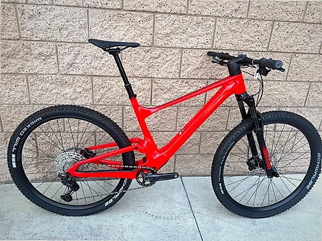 2022 Scott Spark 960 Alloy Full Suspension Downcountry MTB Hidden Shock