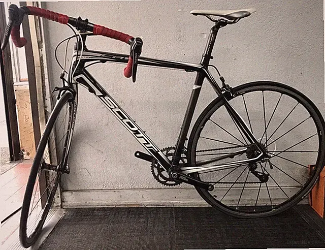 Scott CR1 Elite Ultra Light Weight Road Race Bike